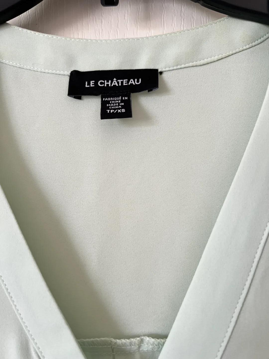 Le Chateau Button-Up Blouse image indicator(2)