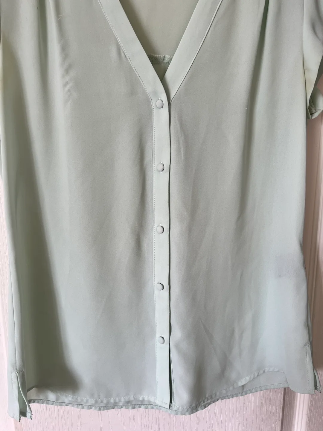 Le Chateau Button-Up Blouse image indicator(3)