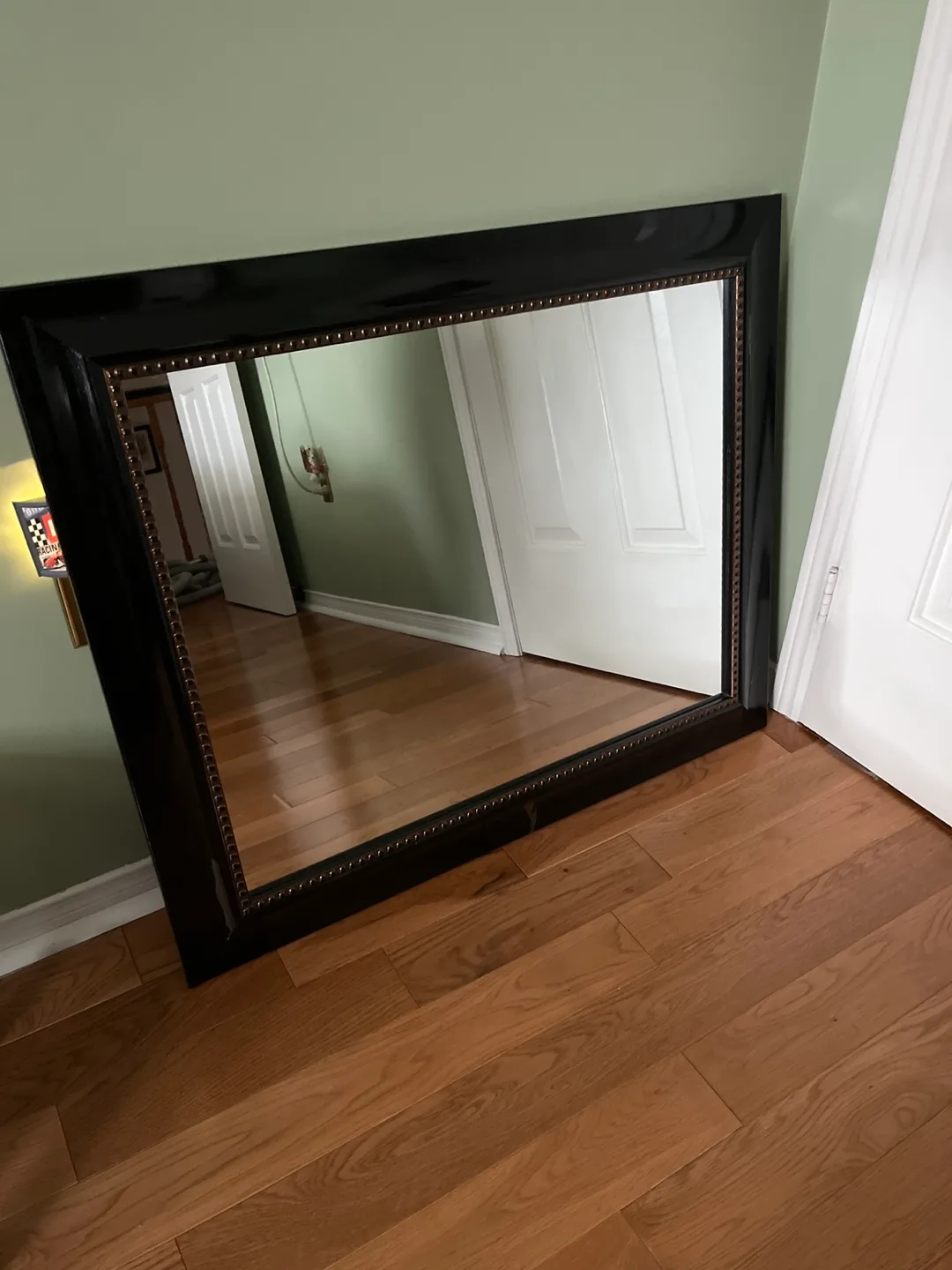 Bathroom Mirror Cabinet image indicator(9)