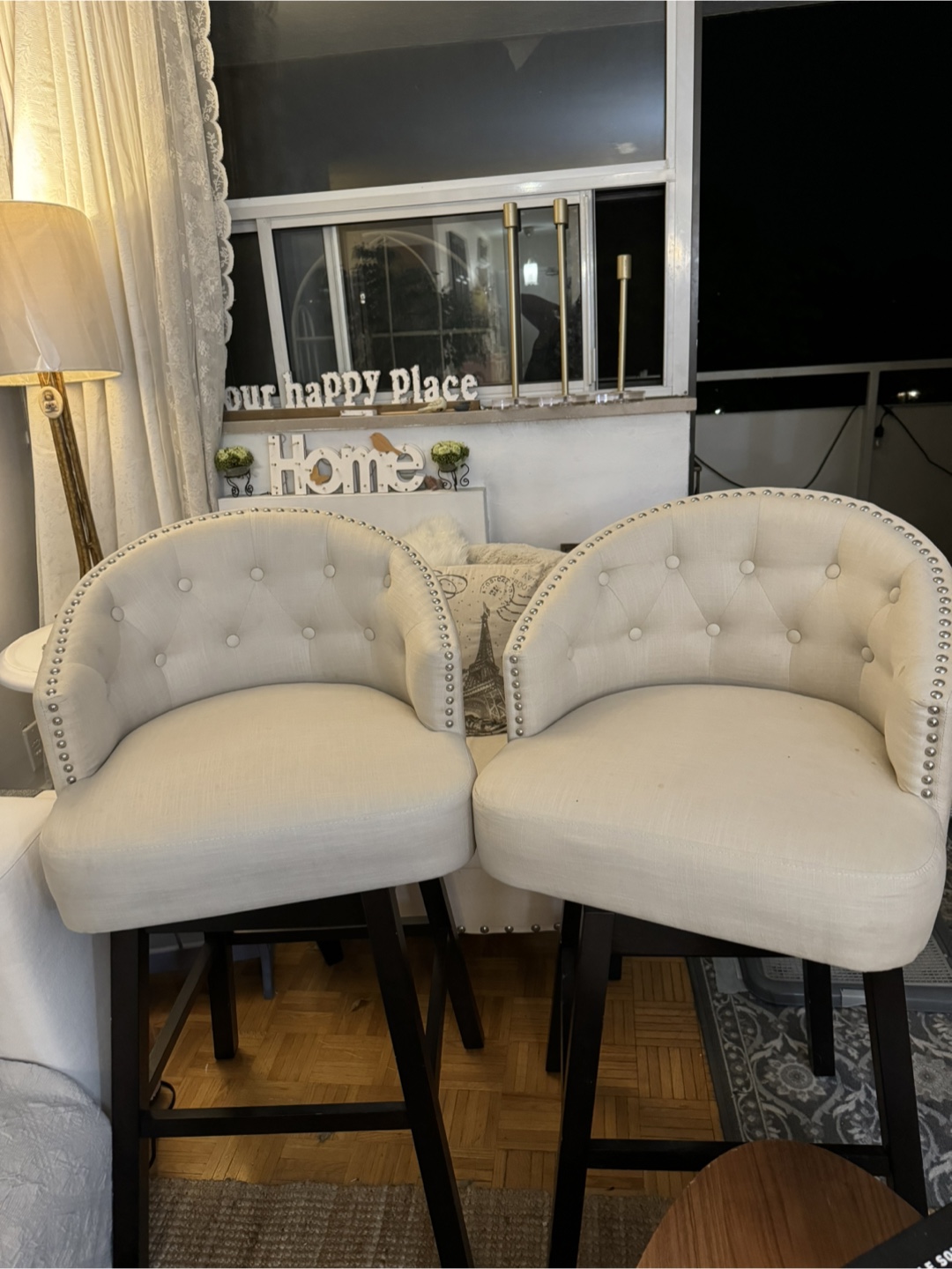 Set of 2 Elegant Bar Stools
