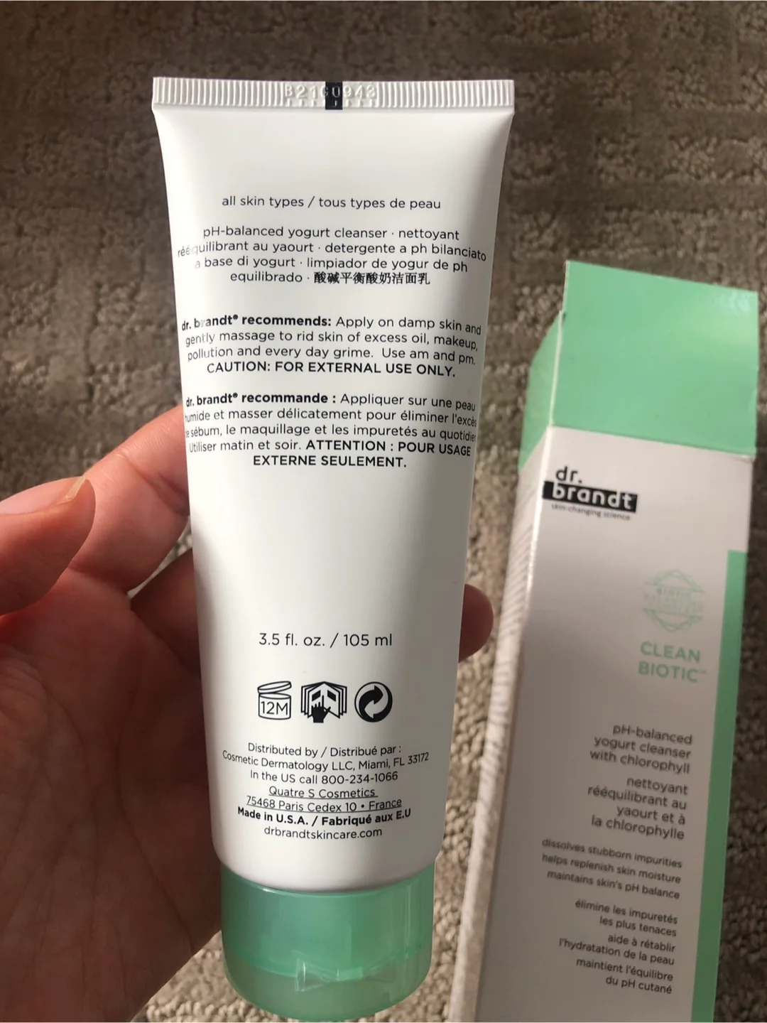 Dr. Brandt Clean Biotic pH-Balanced Yogurt Cleanser image indicator(3)