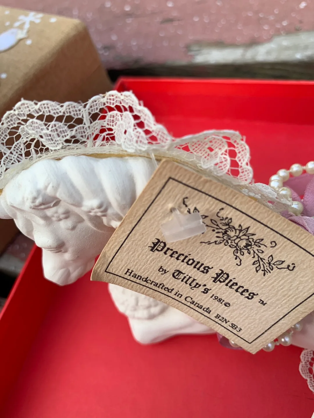 Precious Pieces Figurines Set /All items for $10 image indicator(3)