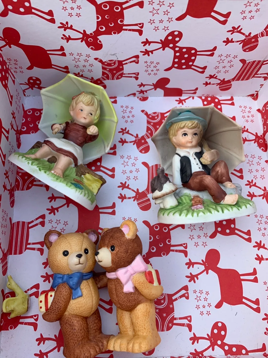 Precious Pieces Figurines Set /All items for $10 thumbnail