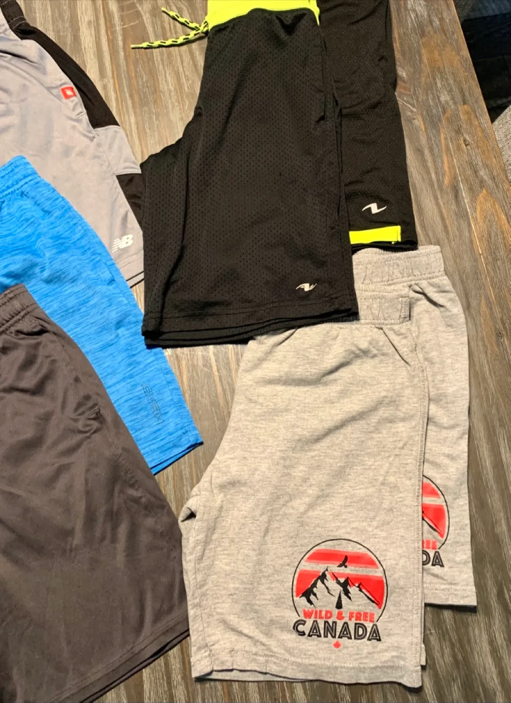 Youth Medium Shorts (10-12) image indicator(3)