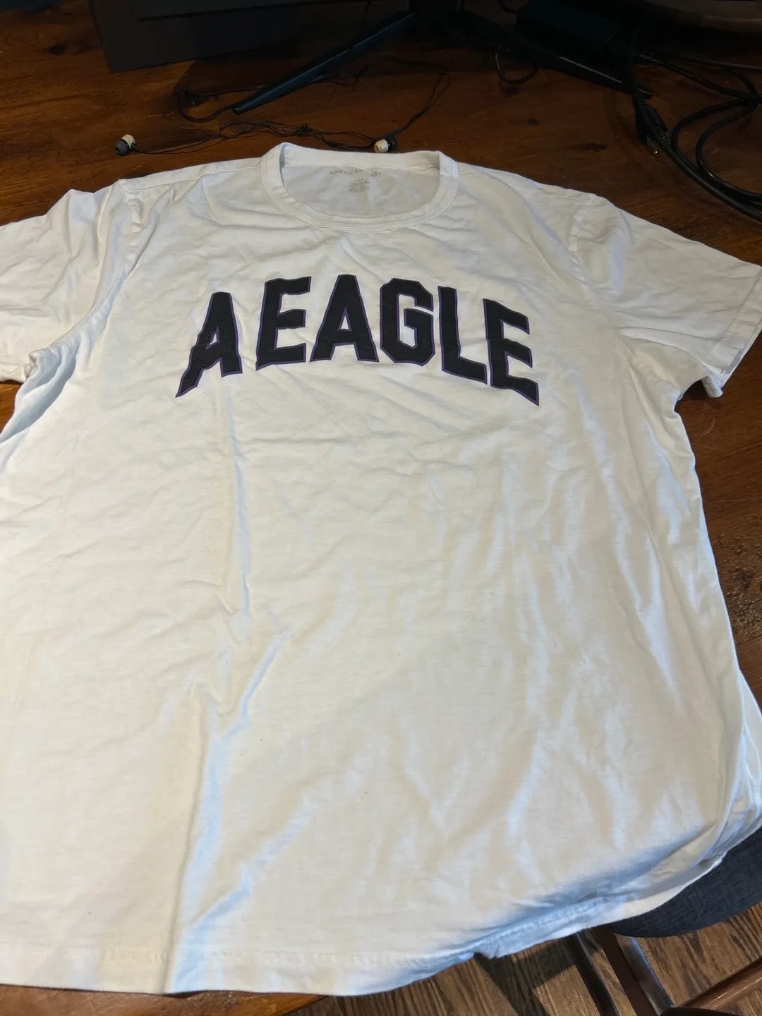 American Eagle White T-Shirt thumbnail