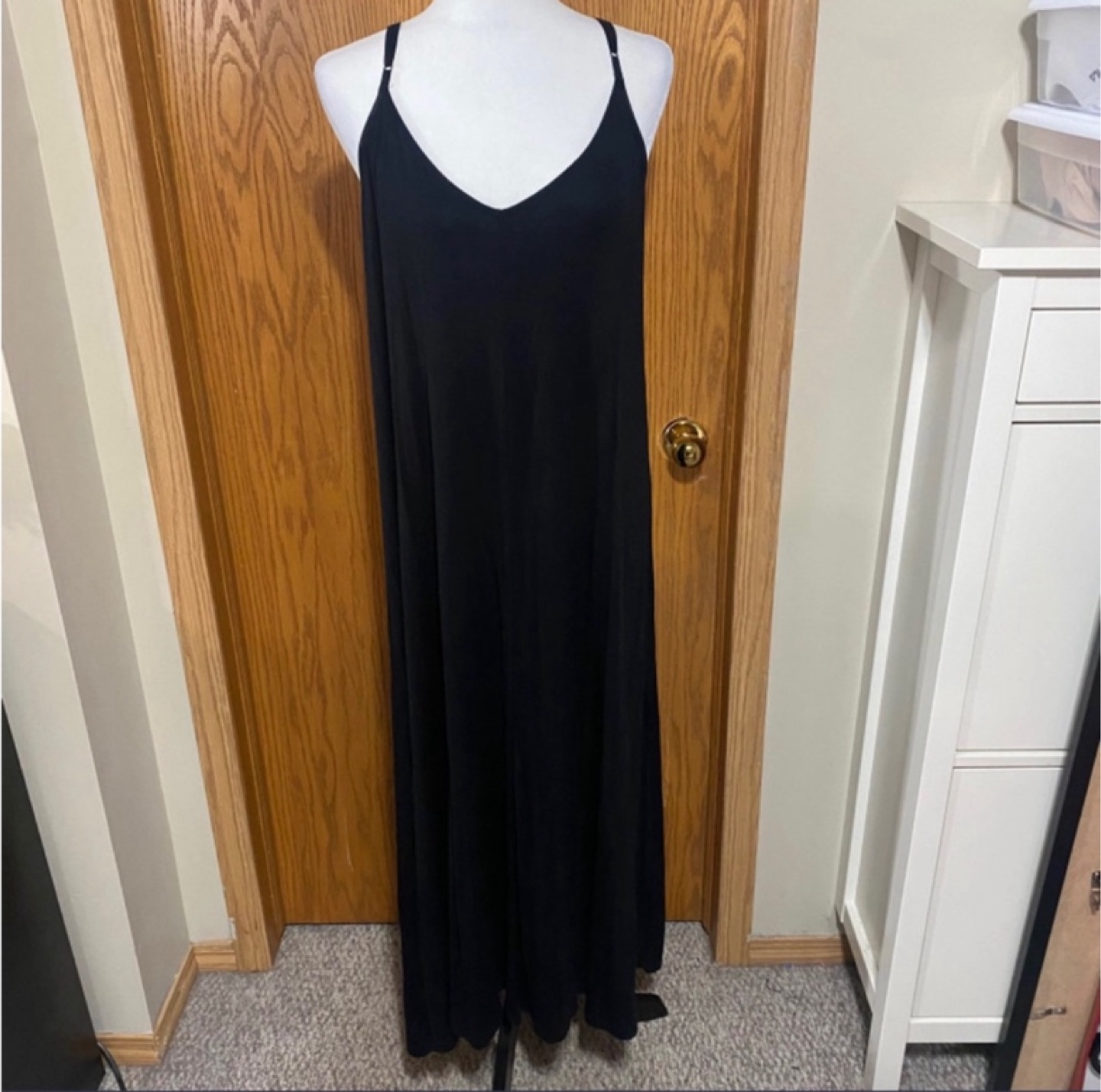 Women’s black long maxi dress extremely comfy and stretchy