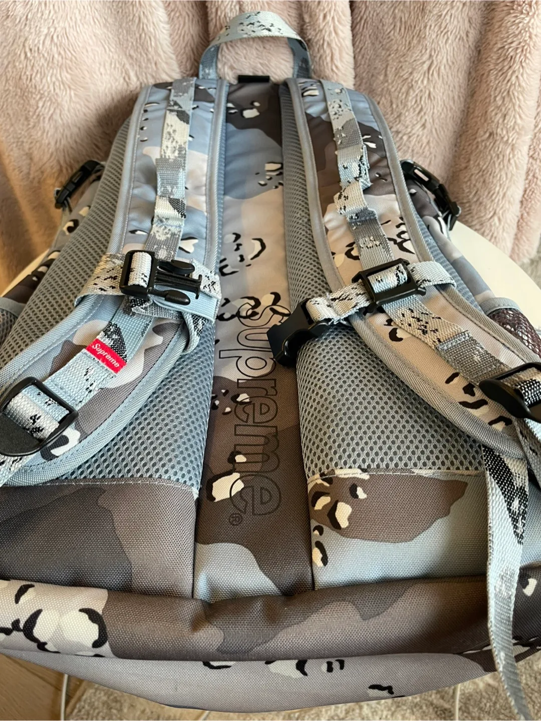 Supreme Backpack - Blue Chocolate Chip Camp (SS20) image indicator(6)