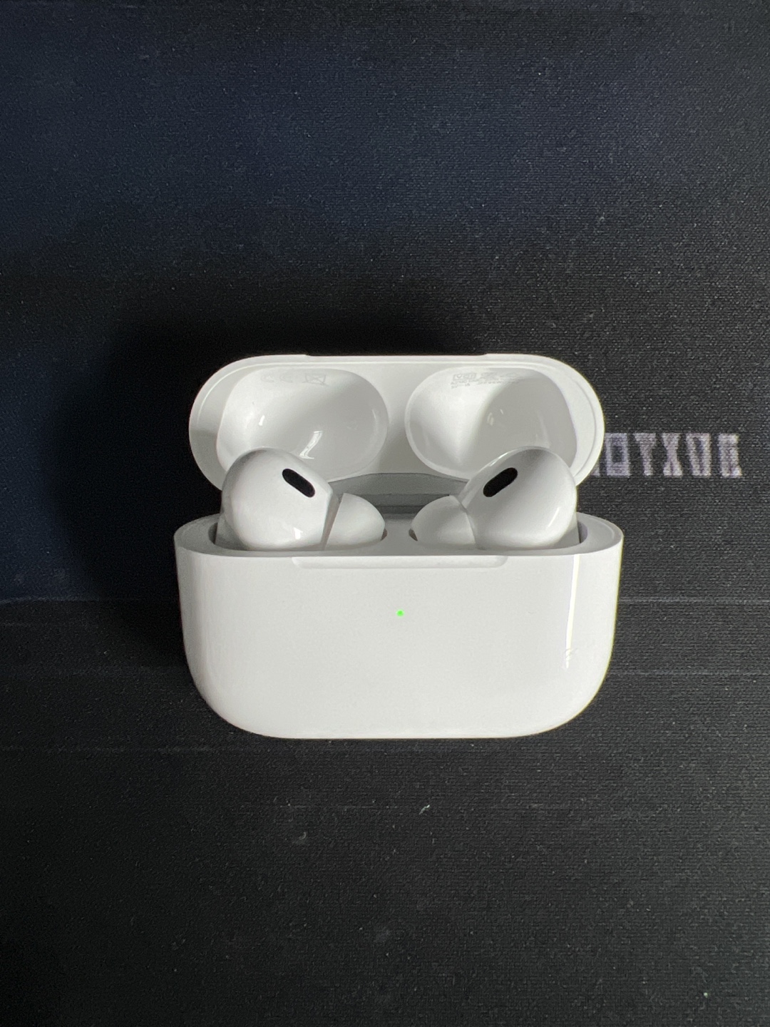 Apple AirPods Pro Gen 2 - photo 3