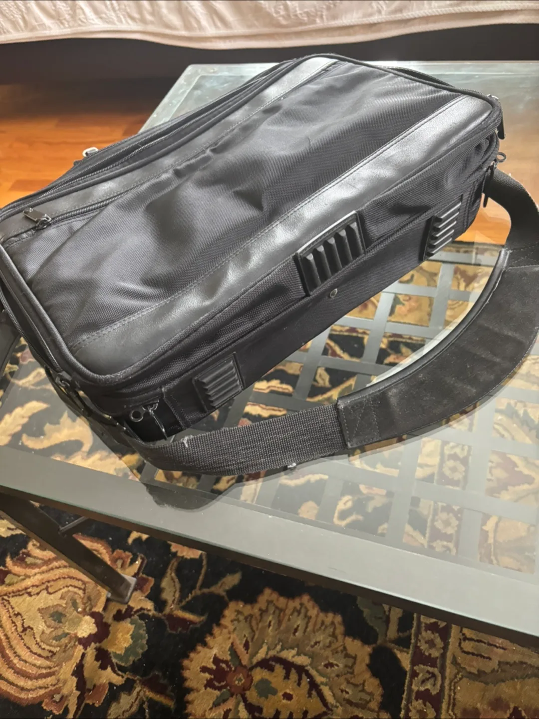Black Briefcase with Shoulder Strap image indicator(5)