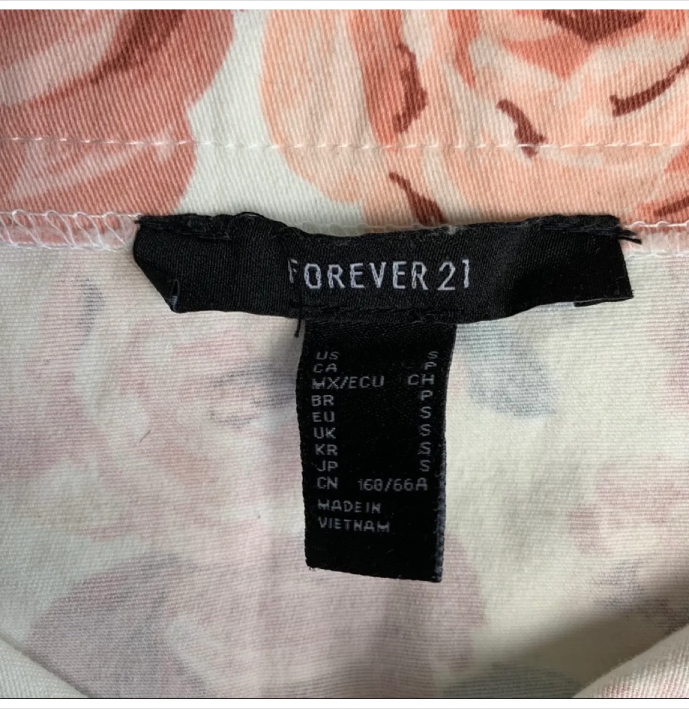 Rose Print Mini Skirt image indicator(3)