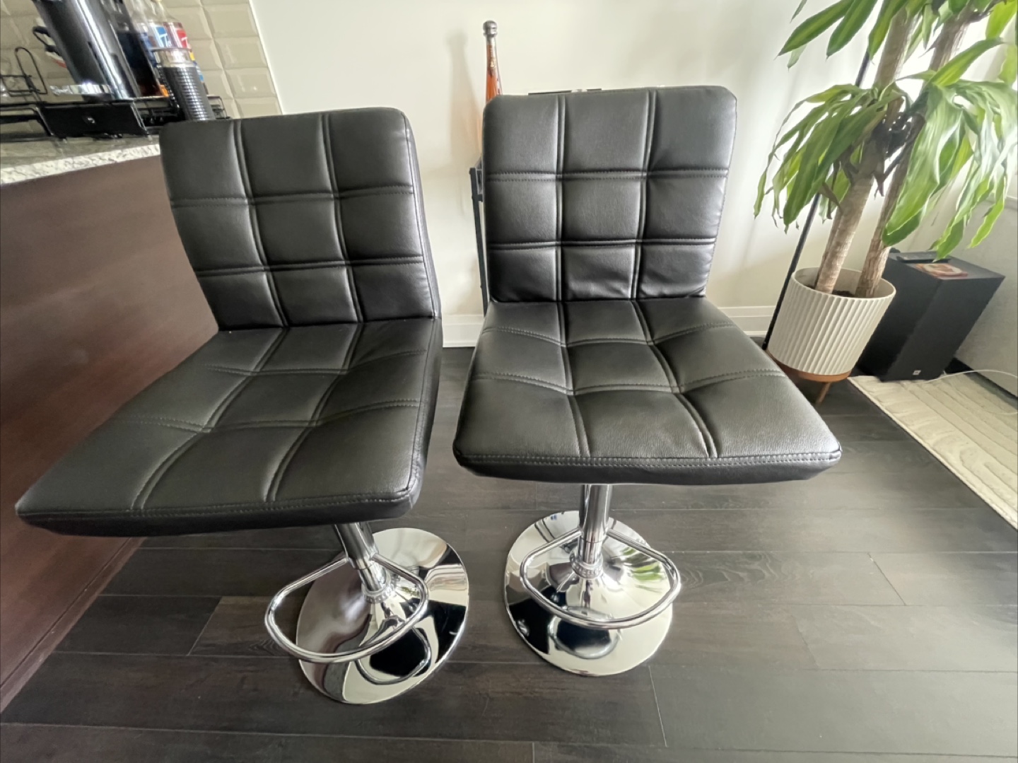 Set of 2 Adjustable Bar Stools