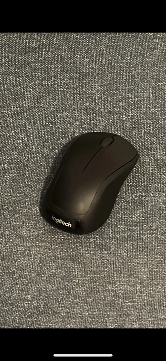 Logitech Wireless Mouse thumbnail