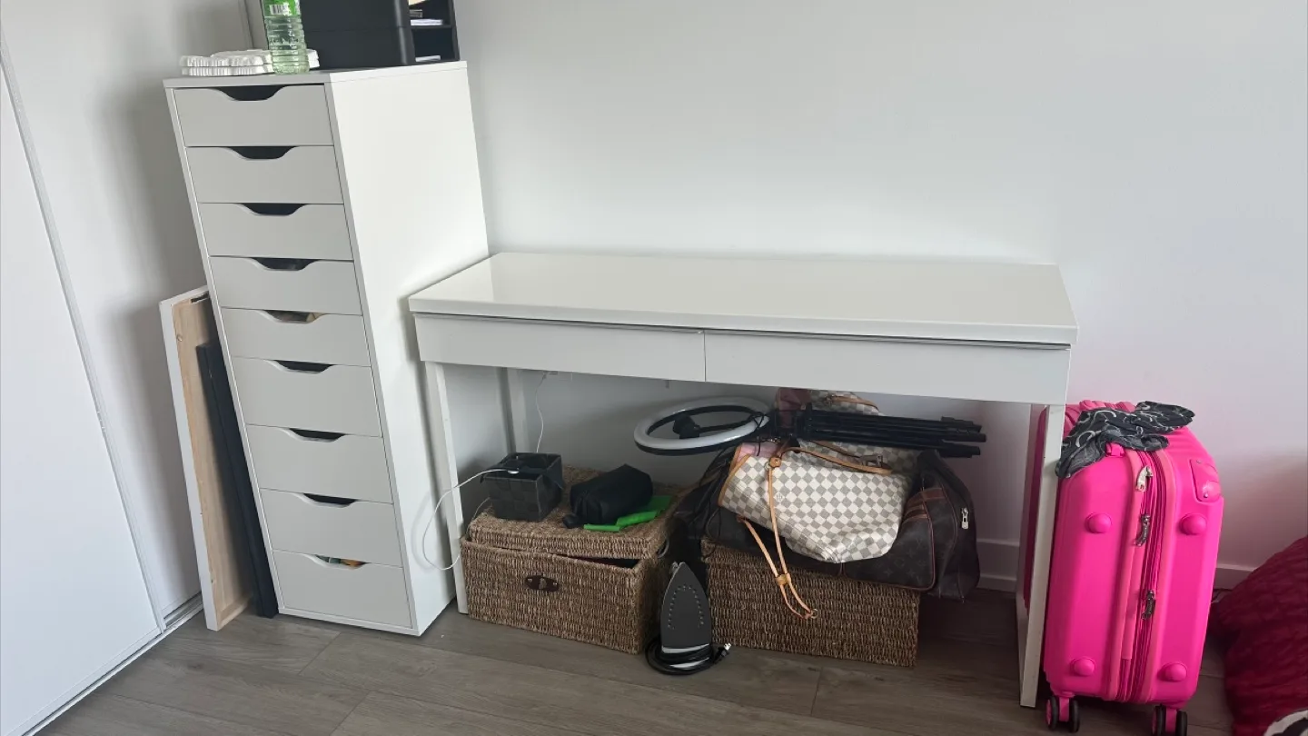 White Desk with Drawers thumbnail