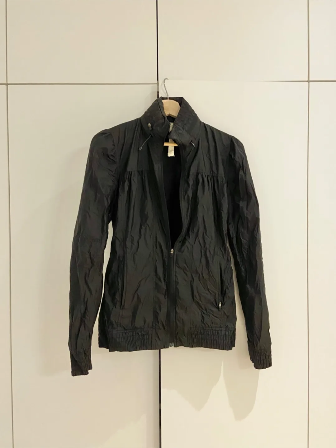 Lululemon Black Lightweight Jacket thumbnail