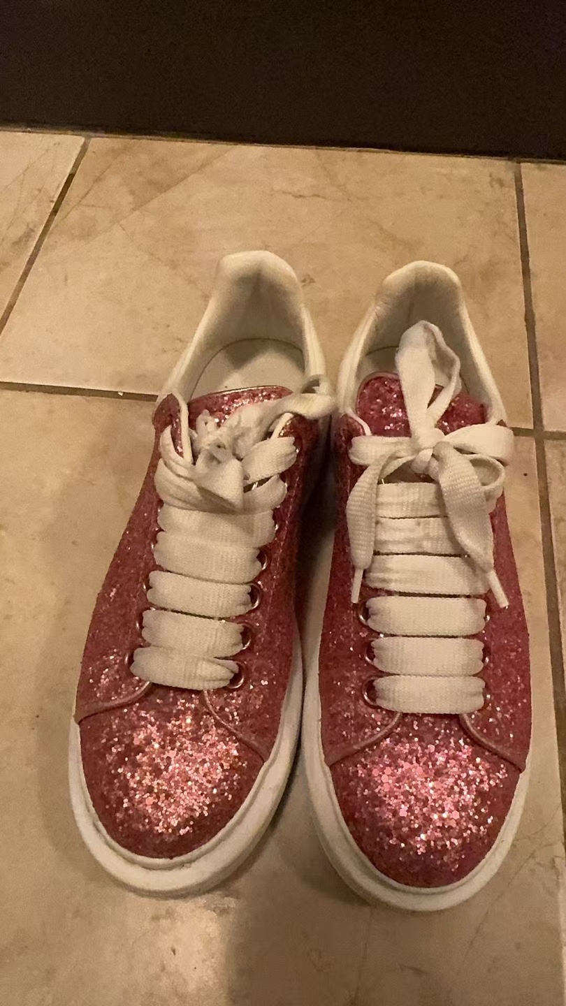 Alexander McQueen Pink Glitter Sneakers - photo 2