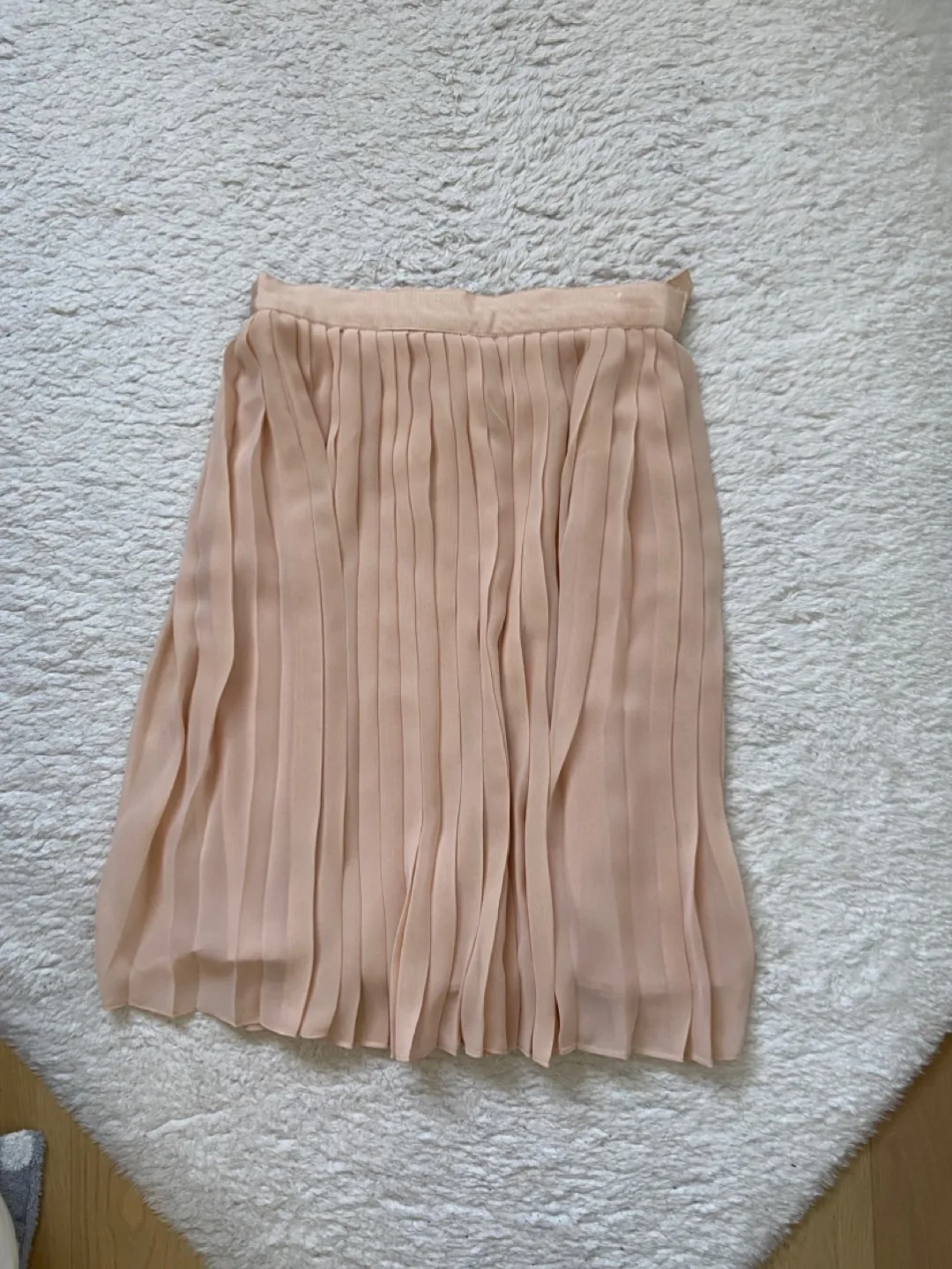 Club Monaco chiffon Pleated Skirt thumbnail