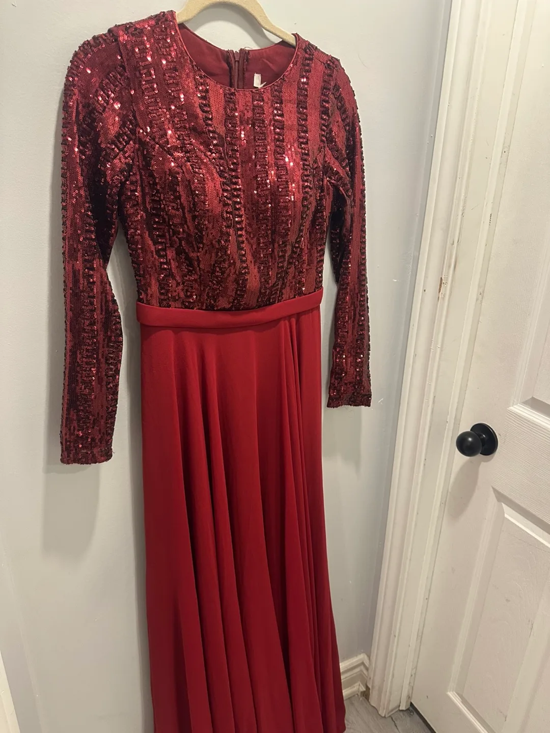 Red Sequin Gown image indicator(2)