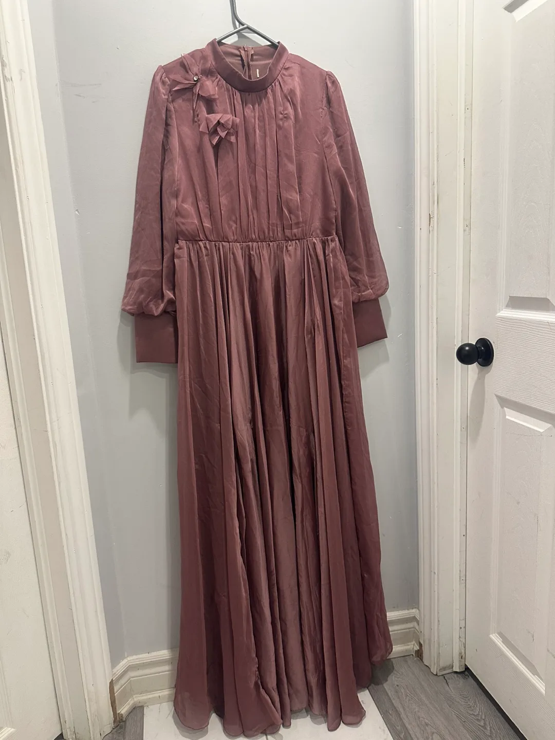 Dusty Rose Maxi Dress image indicator(3)