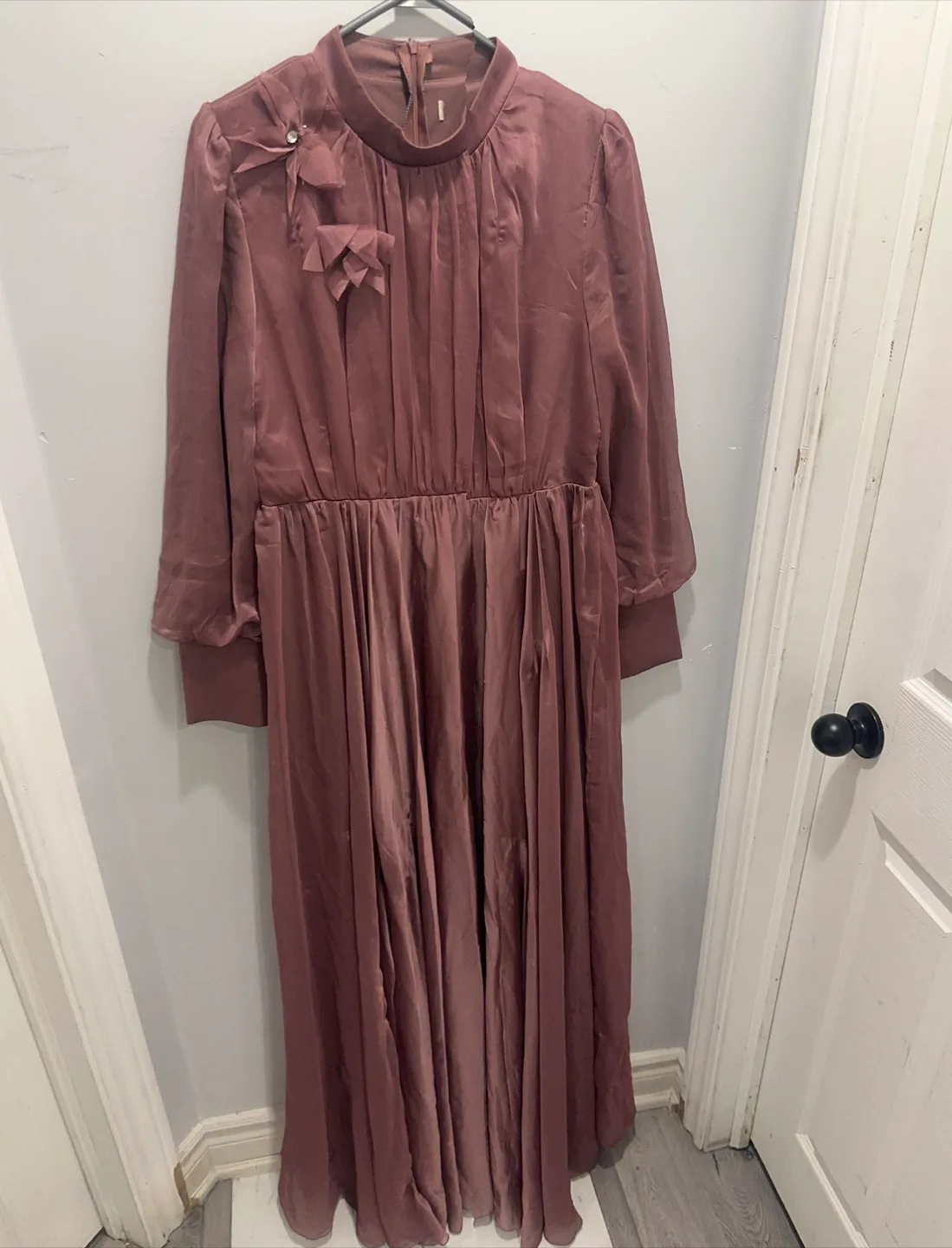 Dusty Rose Maxi Dress image indicator(2)