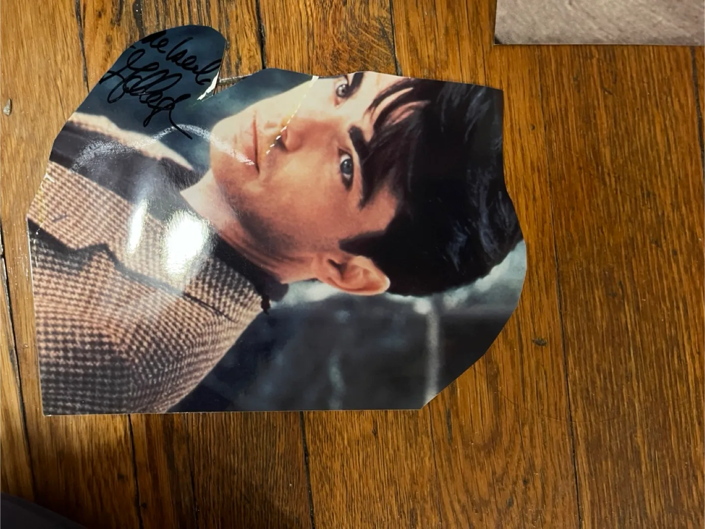 Signed Photograph image indicator(4)