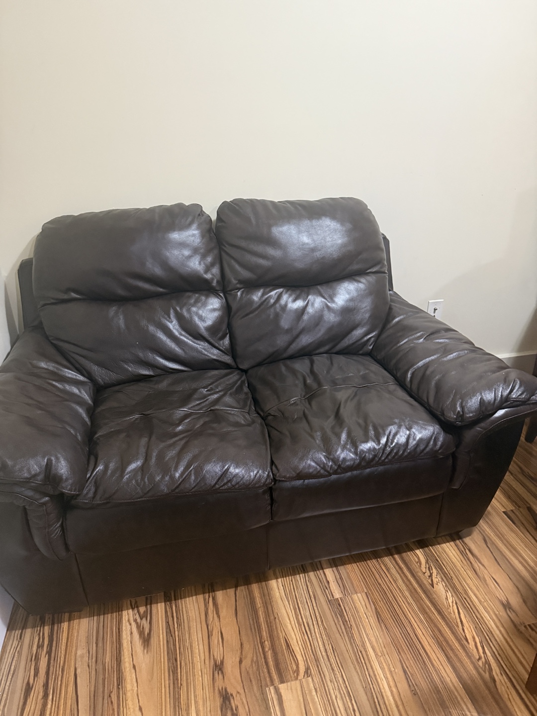 Loveseat, Brown/Beige