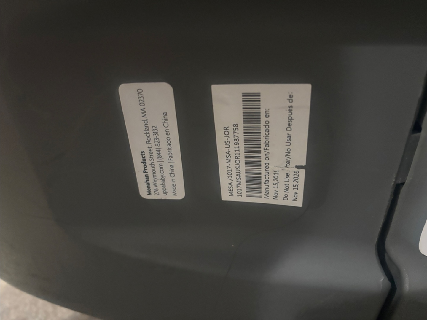 UPPAbaby MESA Infant Car Seat w/ base (read description)
