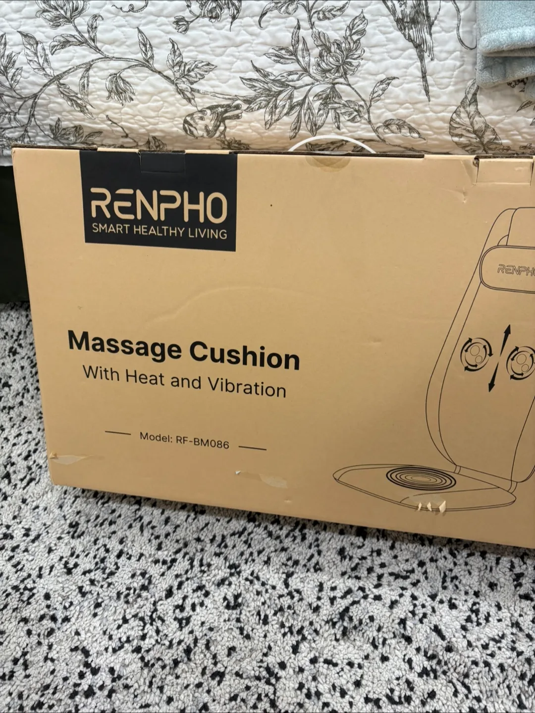 Renpho Massage Cushion with Heat and Vibration thumbnail