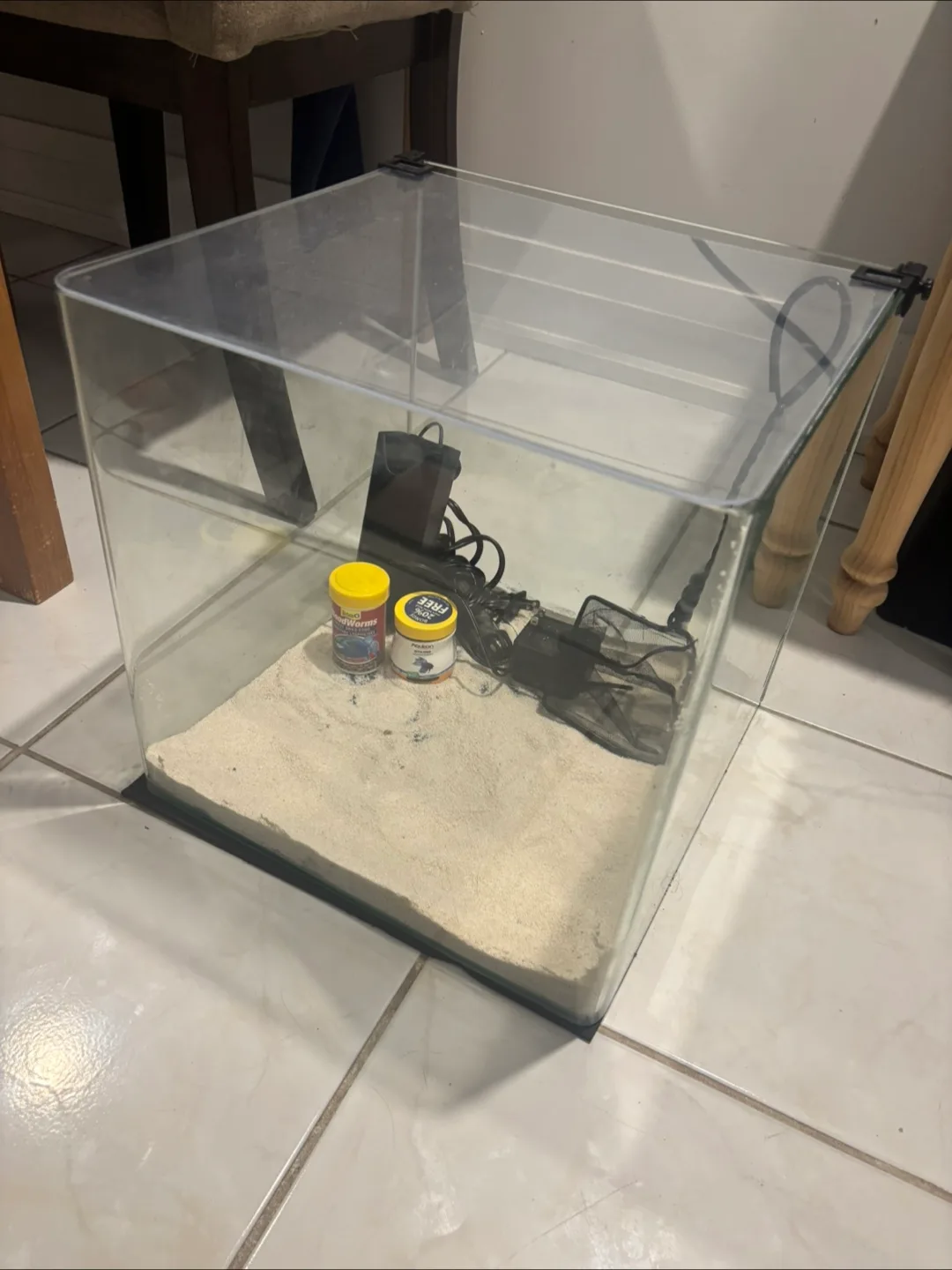 10 gallon Pennplax glass rimless tank image indicator(2)