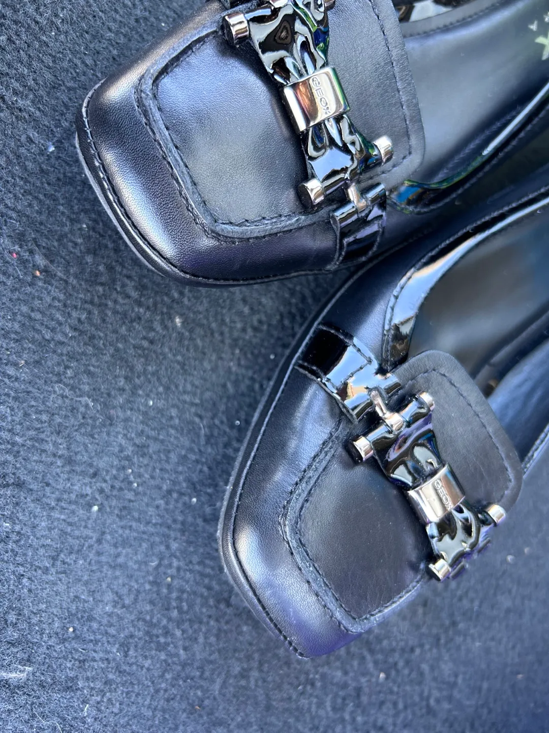 Geox Black Loafers image indicator(4)