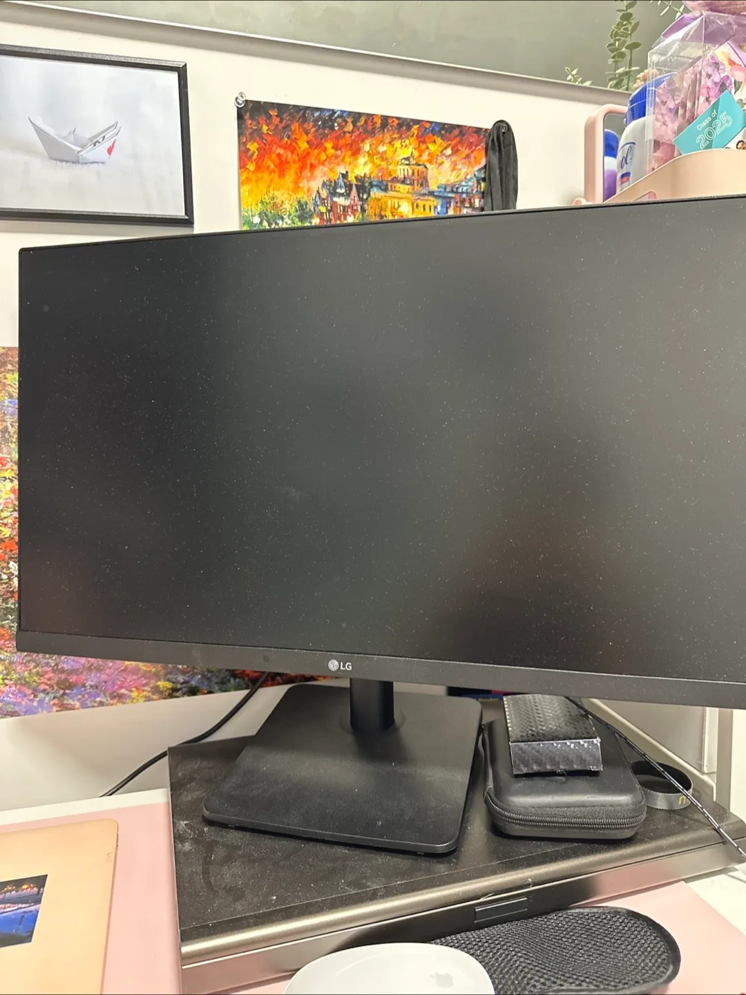 ‼️MOVING SALE‼️ LG Computer Monitor thumbnail