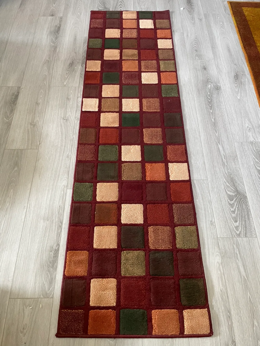 Square Pattern Runner Rug 💚 thumbnail