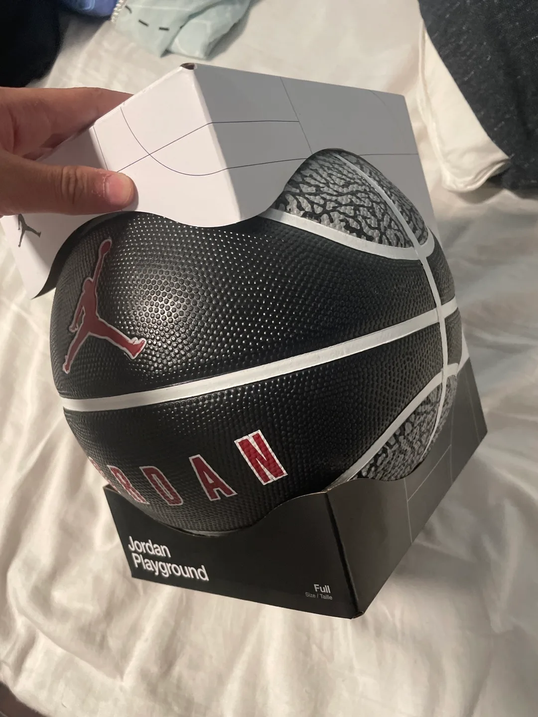 Jordan Playground Basketball - Full Size image indicator(2)