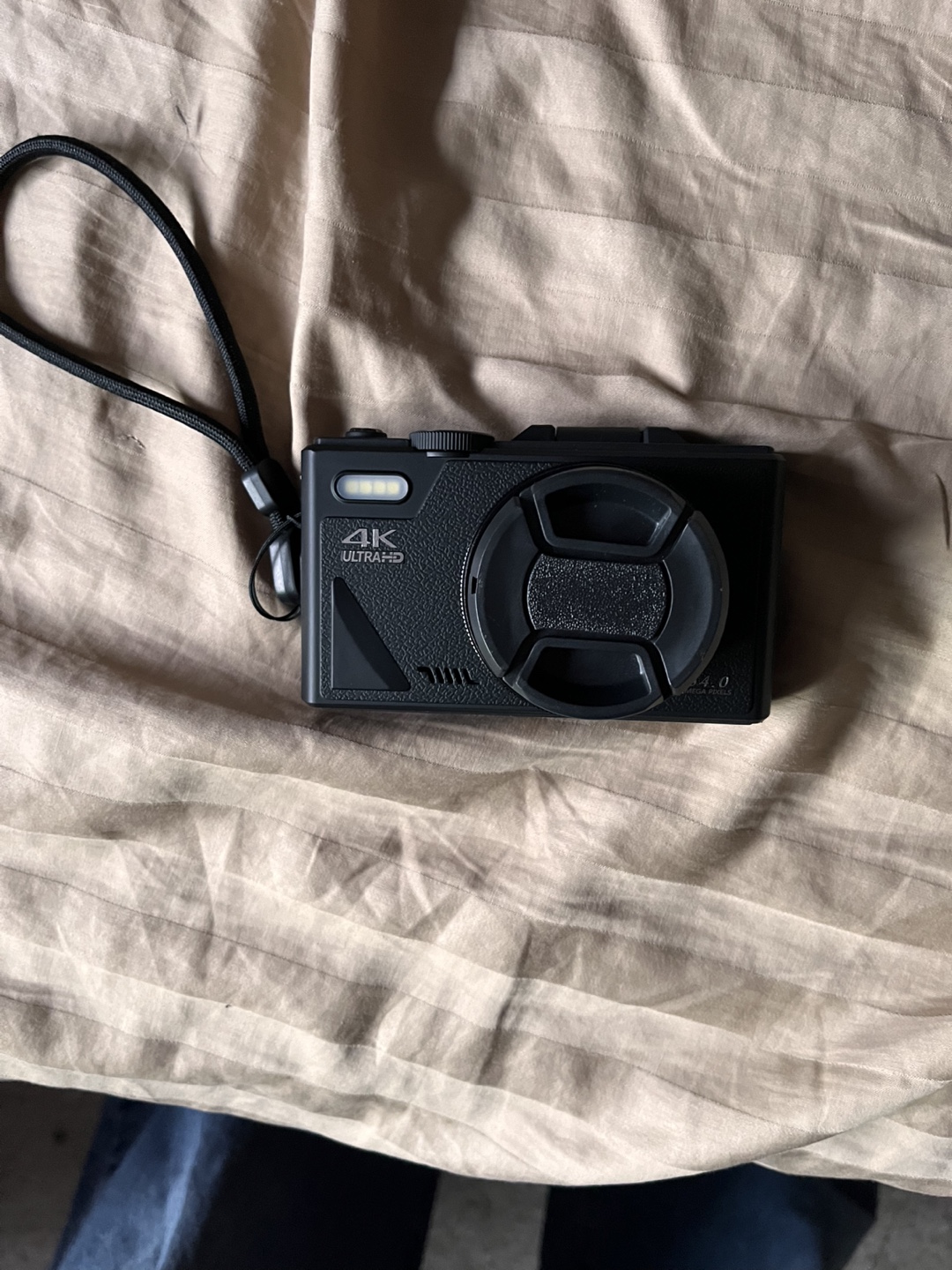 4K Digital Camera with accessories - photo 4