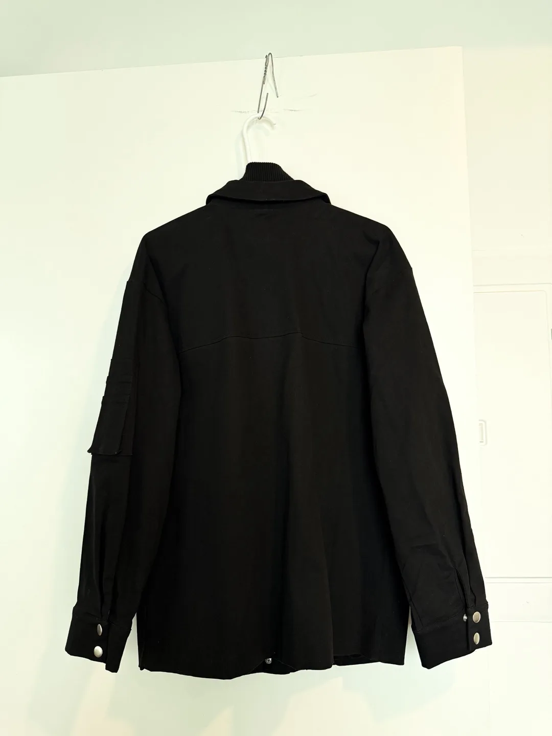 I Am Gia Elevara Black Utility Jacket image indicator(4)