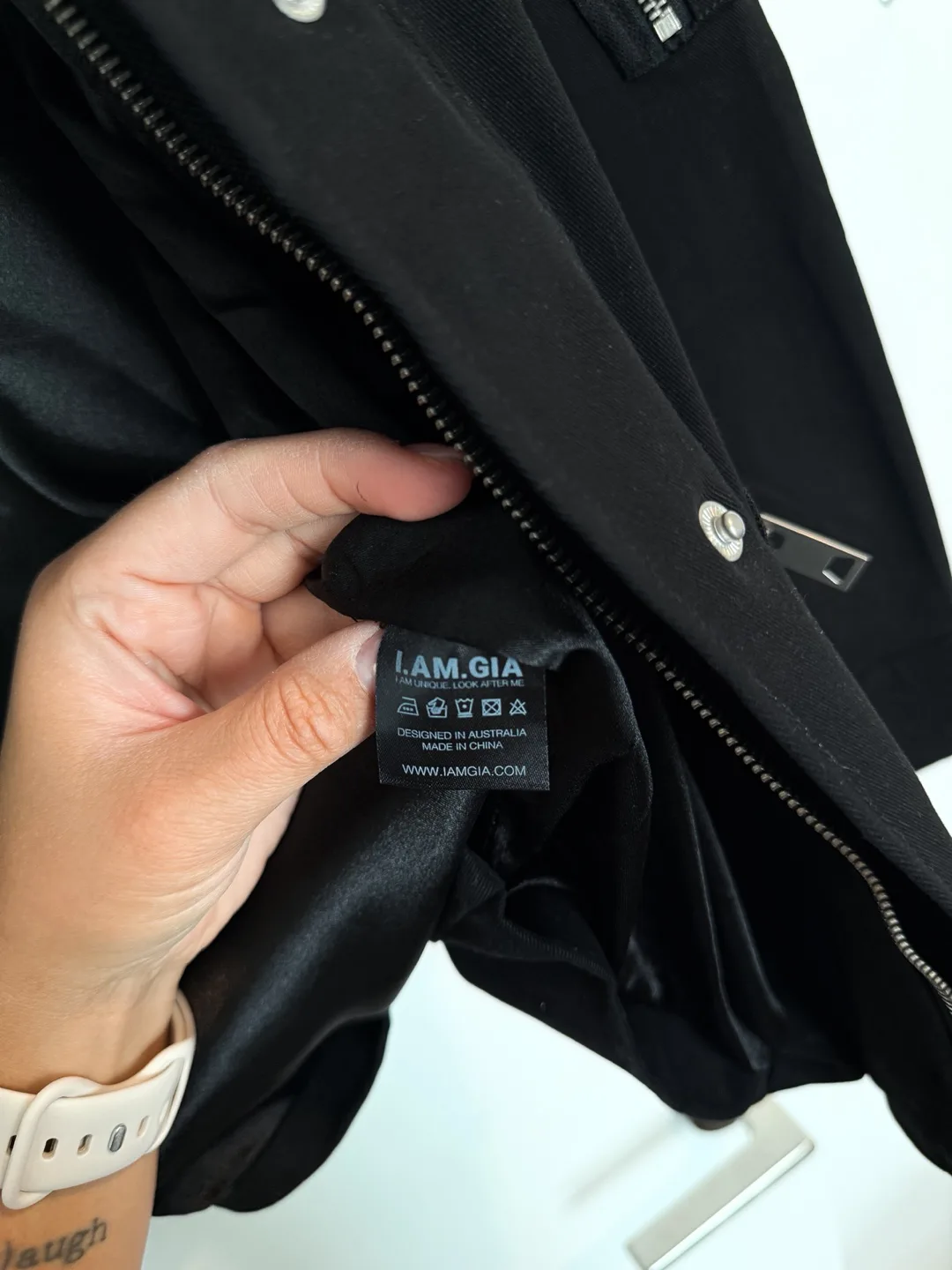 I Am Gia Elevara Black Utility Jacket image indicator(7)