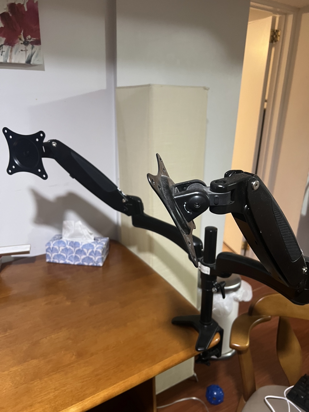 Dual Monitor Arm Mount - photo 2