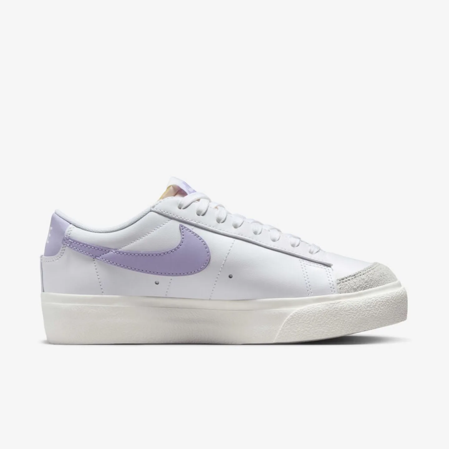 Nike Blazer Low Platform thumbnail