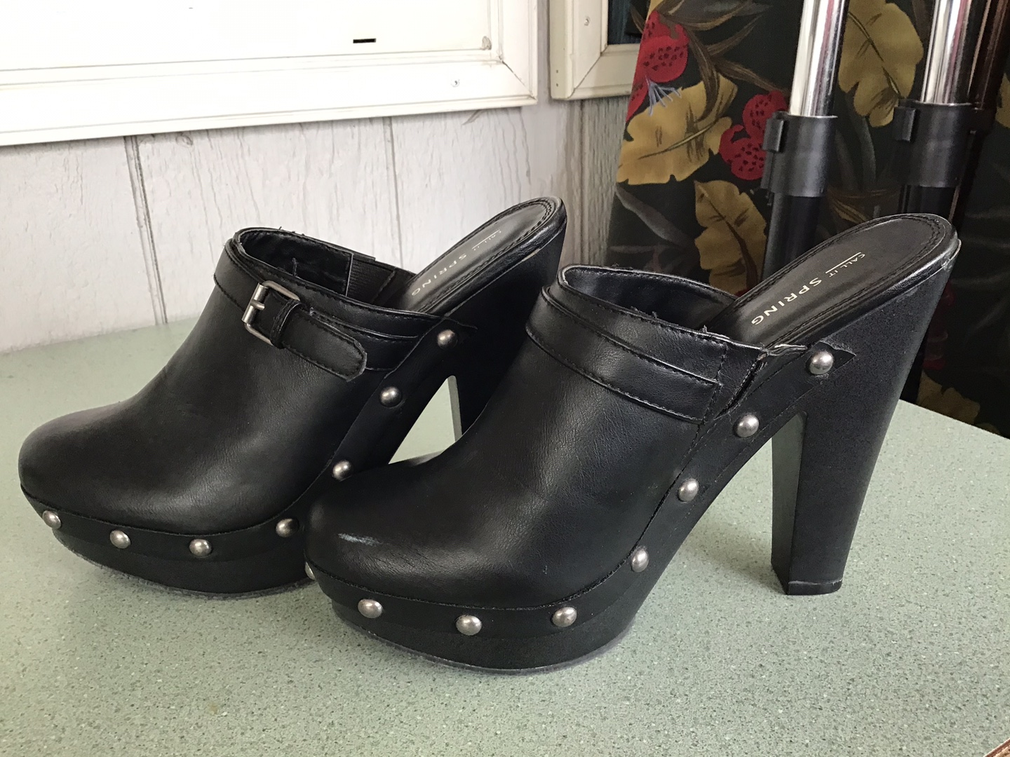 Women’s Platform Heel Clogs