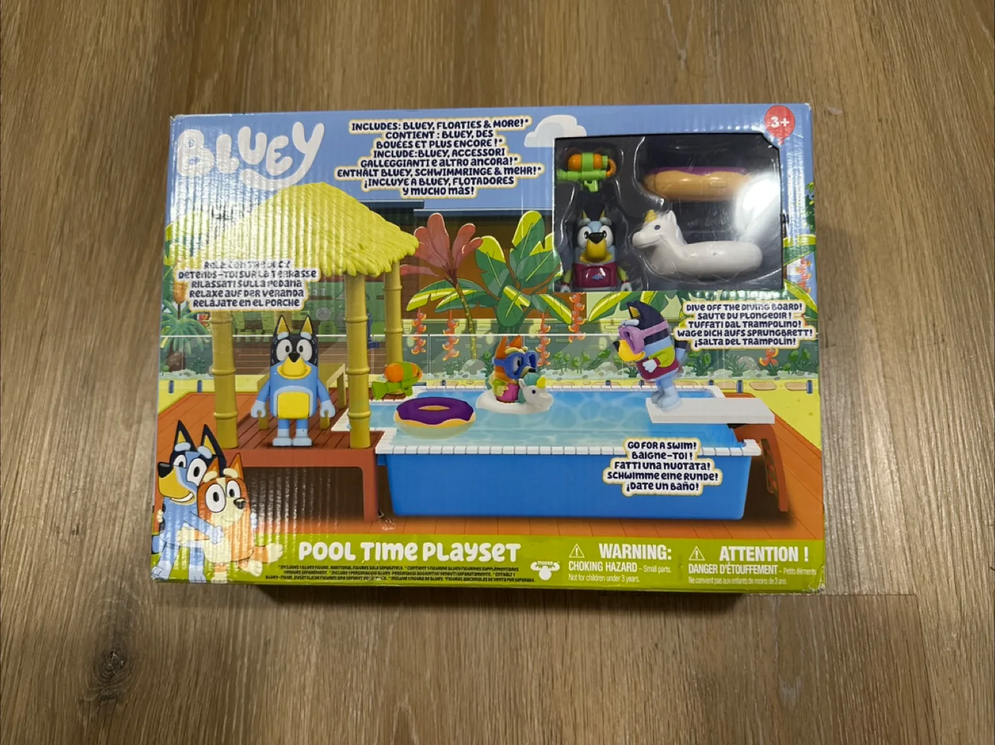 Bluey Pool Time Playset thumbnail