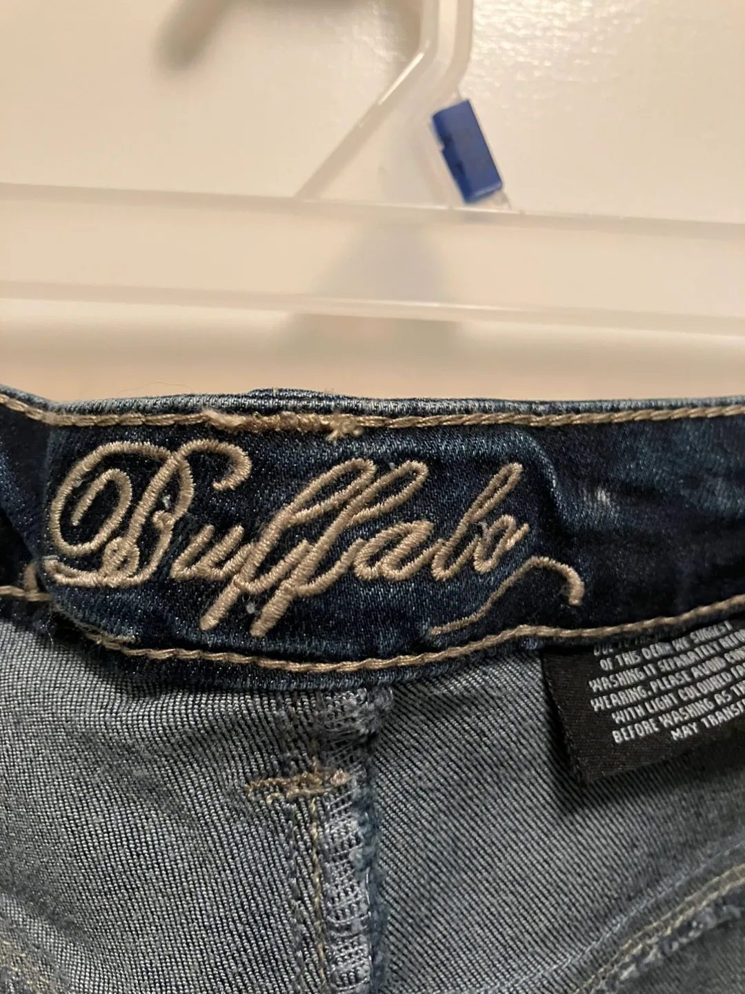 🥕💚Buffalo David Botton Mid-Rise Straight Leg Jeans thumbnail