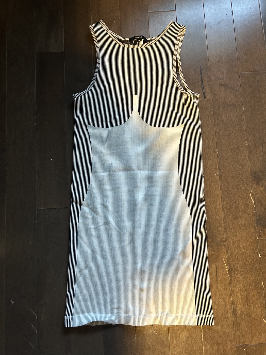 Stylish Women's Dresses - photo 2