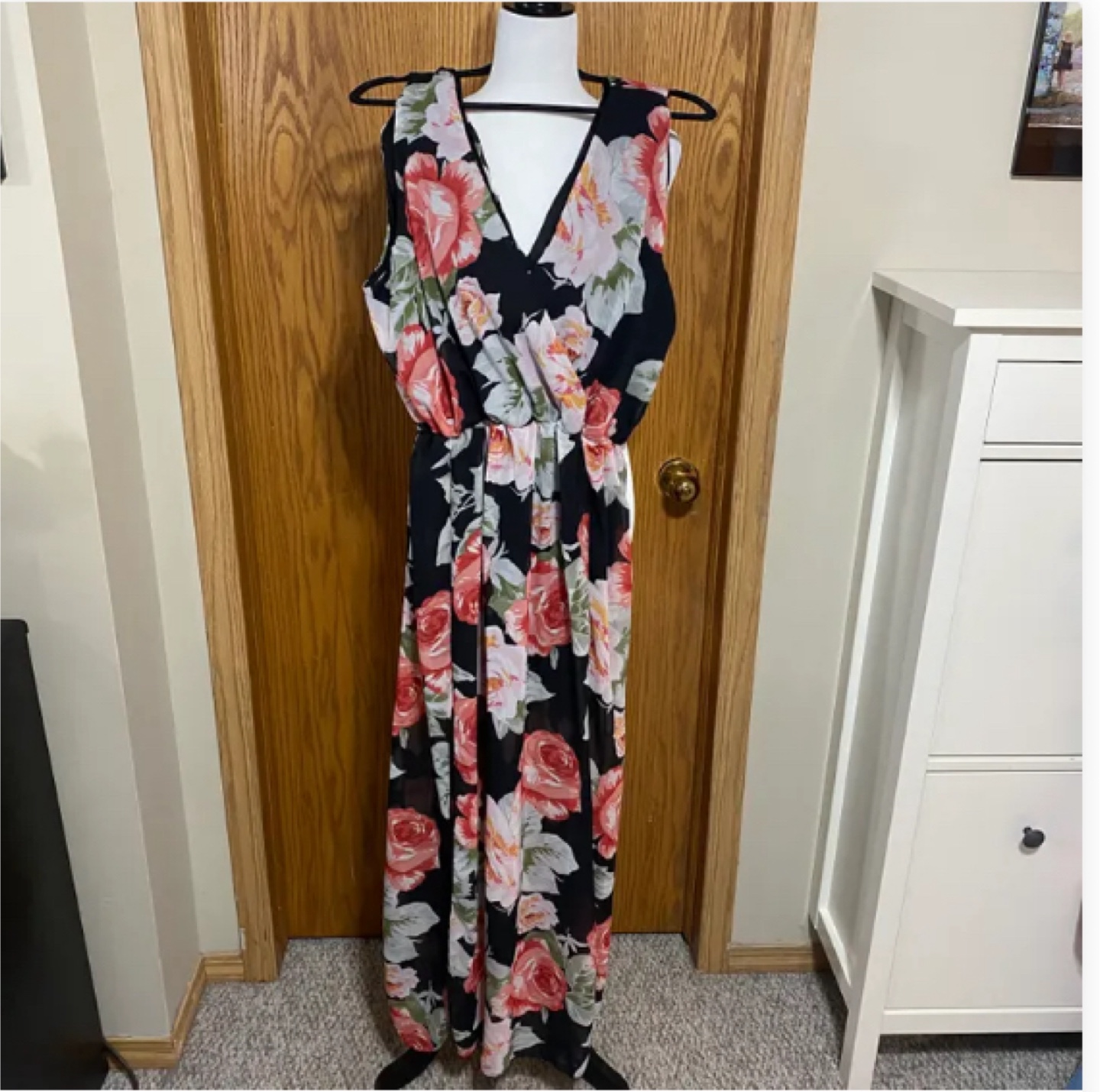 Plus size rose print m-split maxi dress