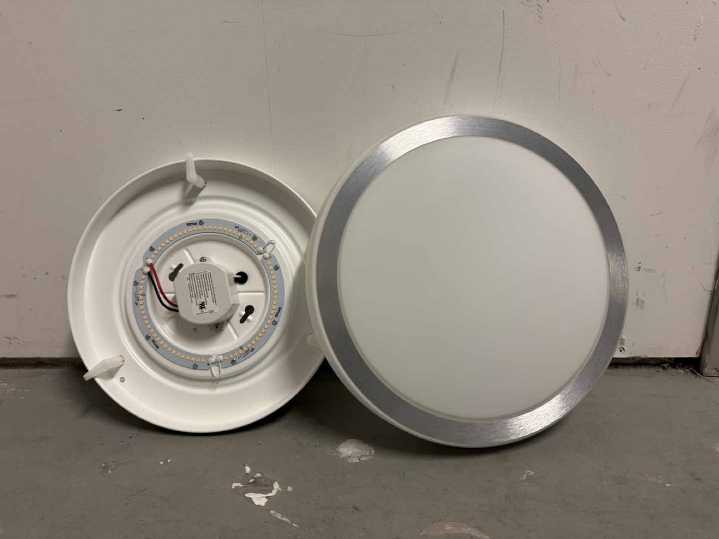 ARTIKA LED Flush Mount Ceiling Light Fixture