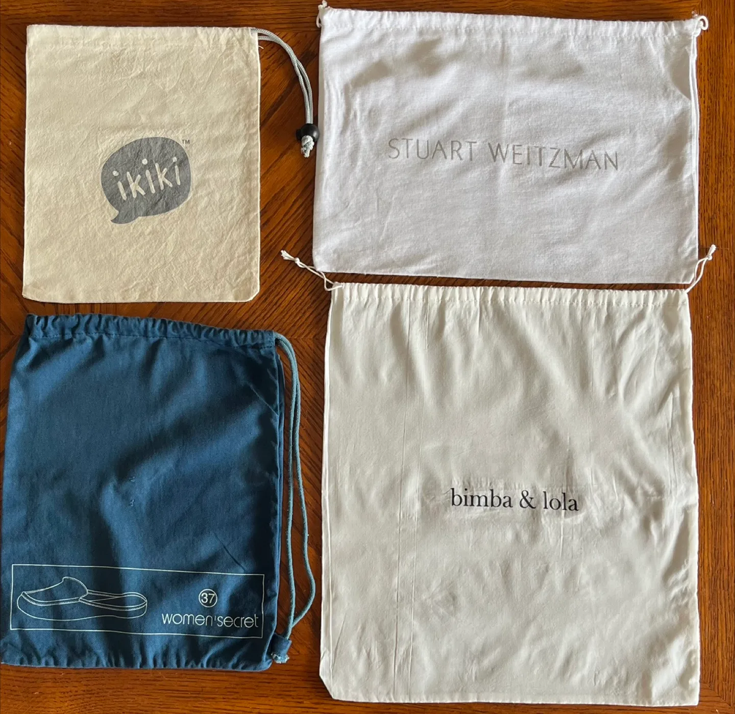 Assorted dust bags thumbnail