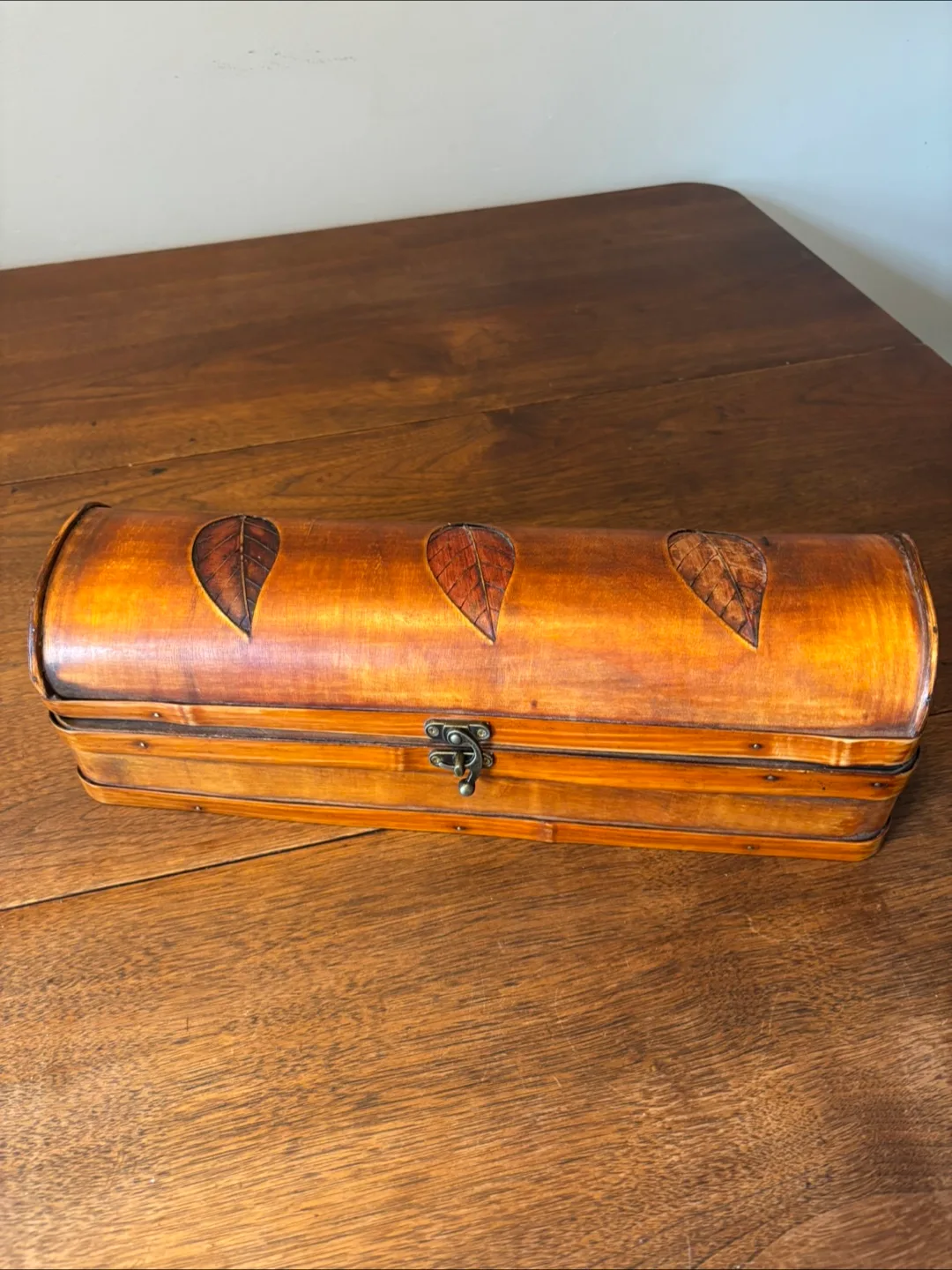 Vintage Wooden Box With Leaf Engraved  Details thumbnail