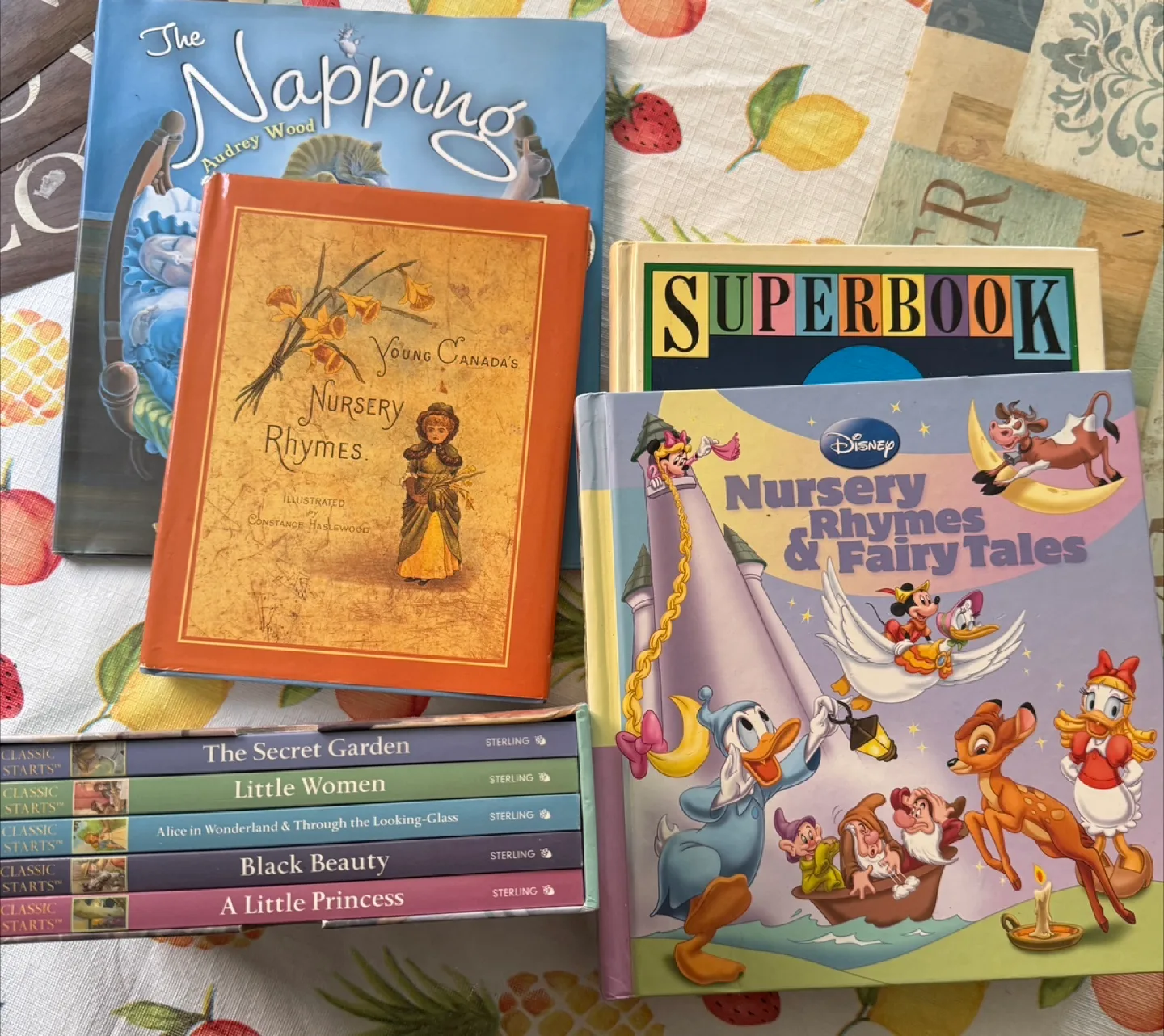 💚Assortment of Children's Books 🥕 image indicator(3)