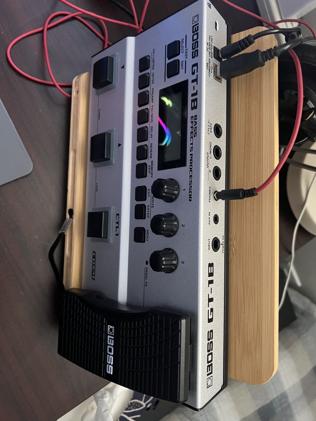 Boss GT-1B Bass Effects Processor - photo 2