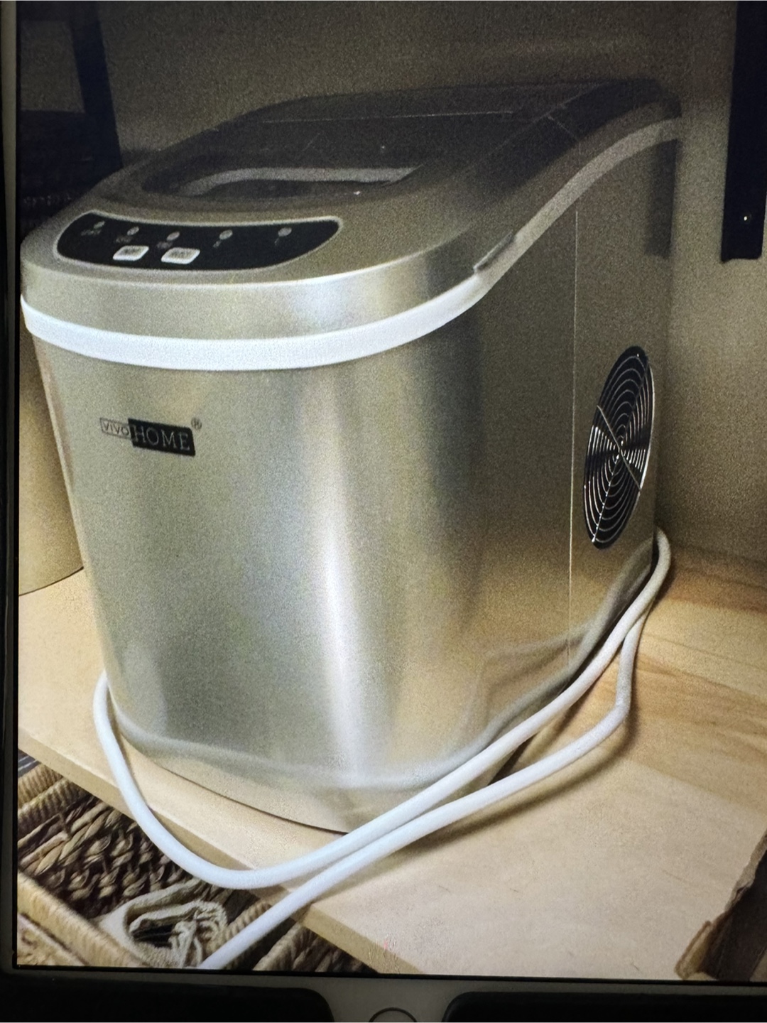 VIVO HOME Ice Maker…like new BARGAIN only $95 was $170 new