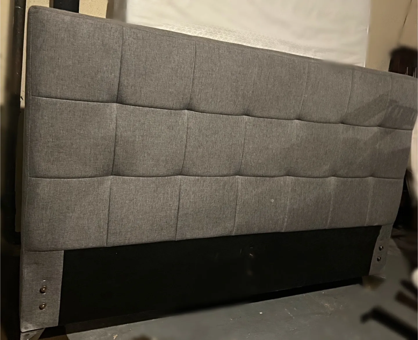 Grey Tufted Headboard thumbnail