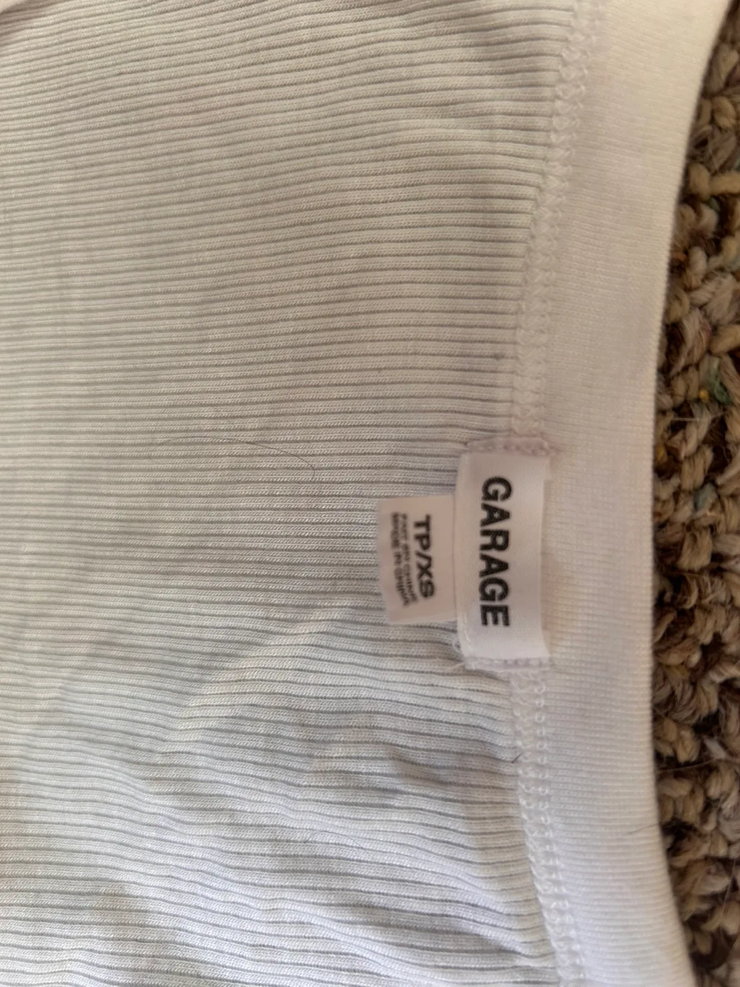 Garage long sleeve image indicator(2)